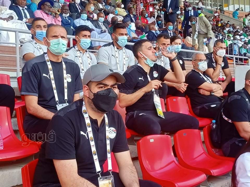 تشجيع المنتخب أمام نيجيريا (3)