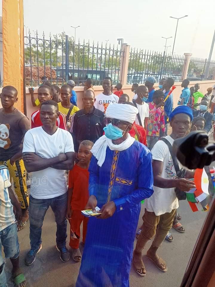 تشجيع المنتخب أمام نيجيريا (7)