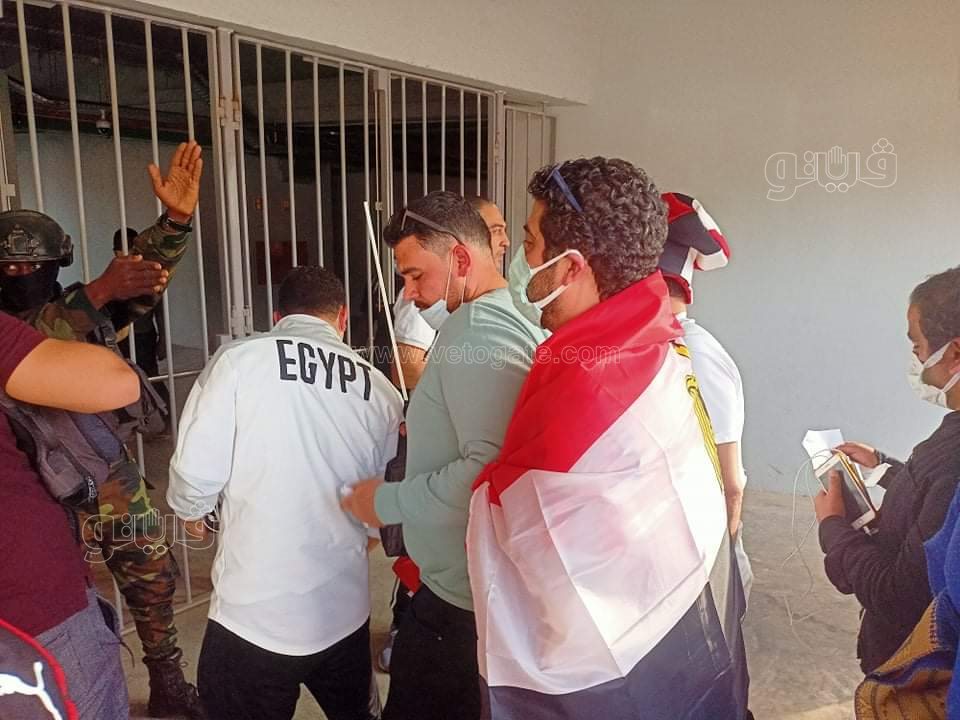 تشجيع المنتخب أمام نيجيريا (10)