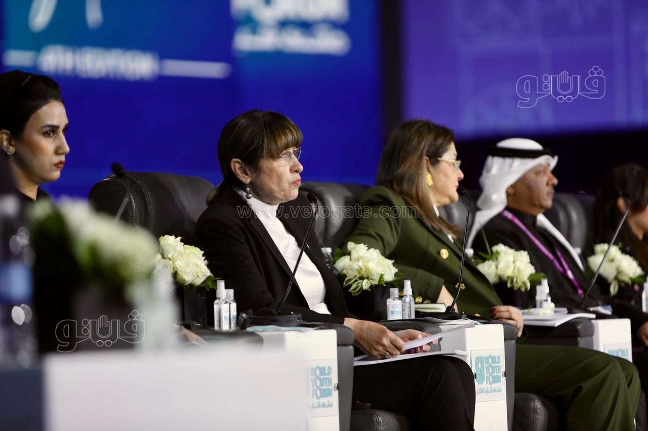 رسائل وزيرة التخطيط من جلسة تجارب تنموية في مواجهة الفقر بمنتدى شباب العالم (6)