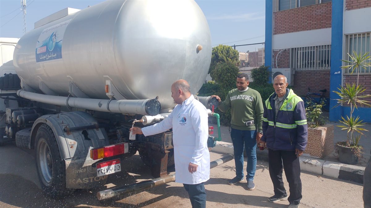 سيارات مياة الشرب بحدائق القناطر الخيرية، فيتو&nbsp;