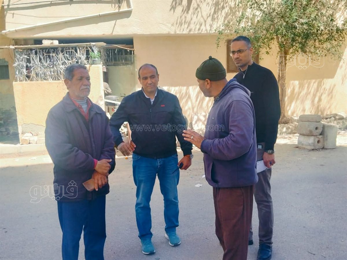 حملة مكبرة لفتح شارع بورسعيد بمرسى مطروح وإزالة الحواجز الخرسانية