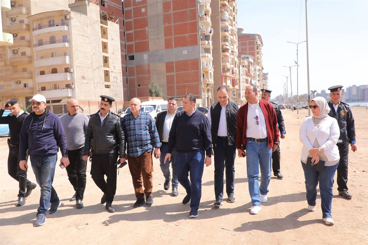 محافظ دمياط يضع منطقة الدعايم على خريطة التطوير ويوجه برفع كفاءتها الحضارية
