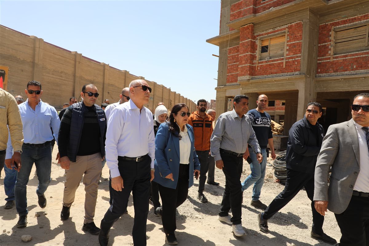 محافظ القاهرة يتابع الأعمال الجارية بمشروع تطوير مدينة الأمل الجديدة
