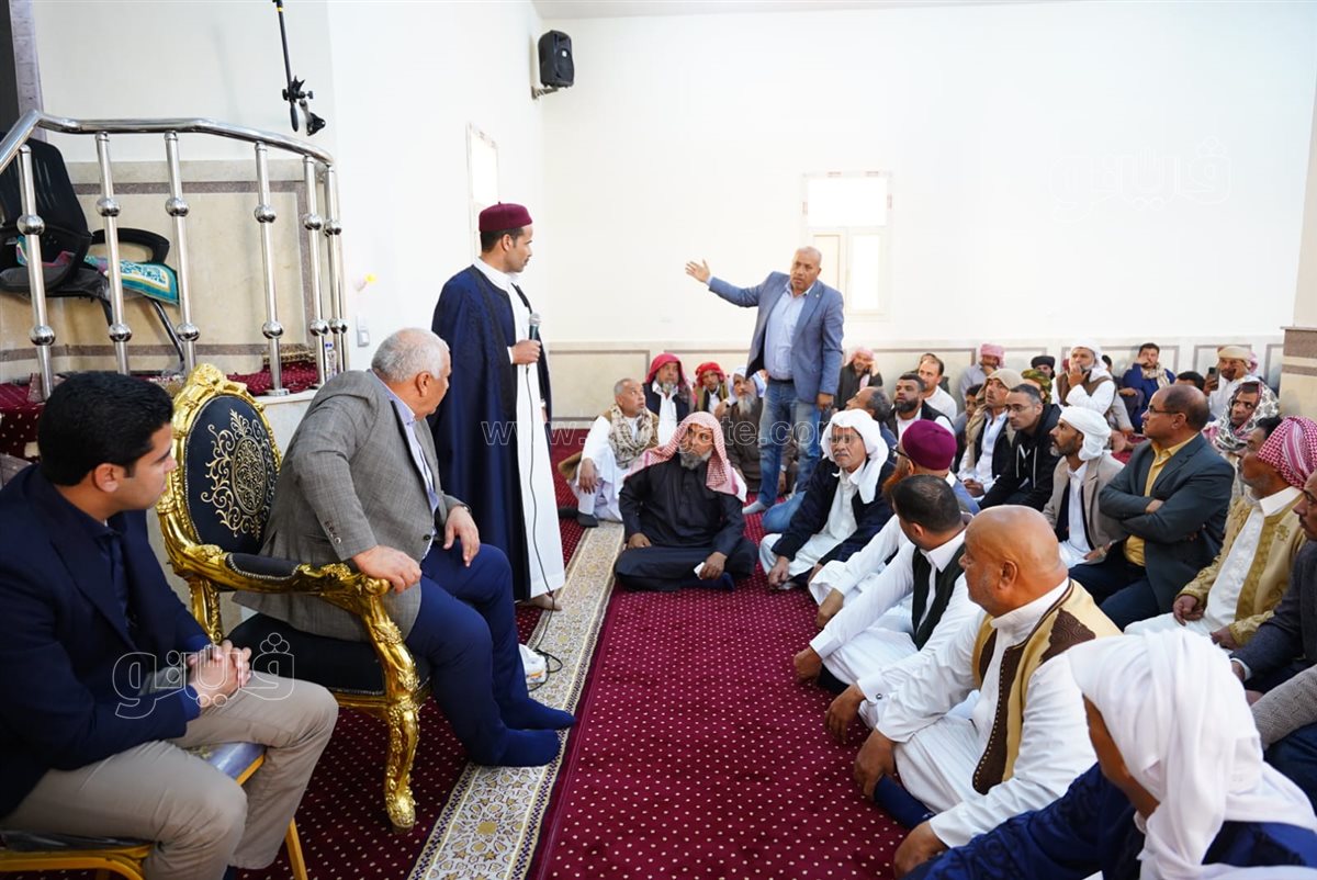 محافظ مطروح بين أهالي أطنوح