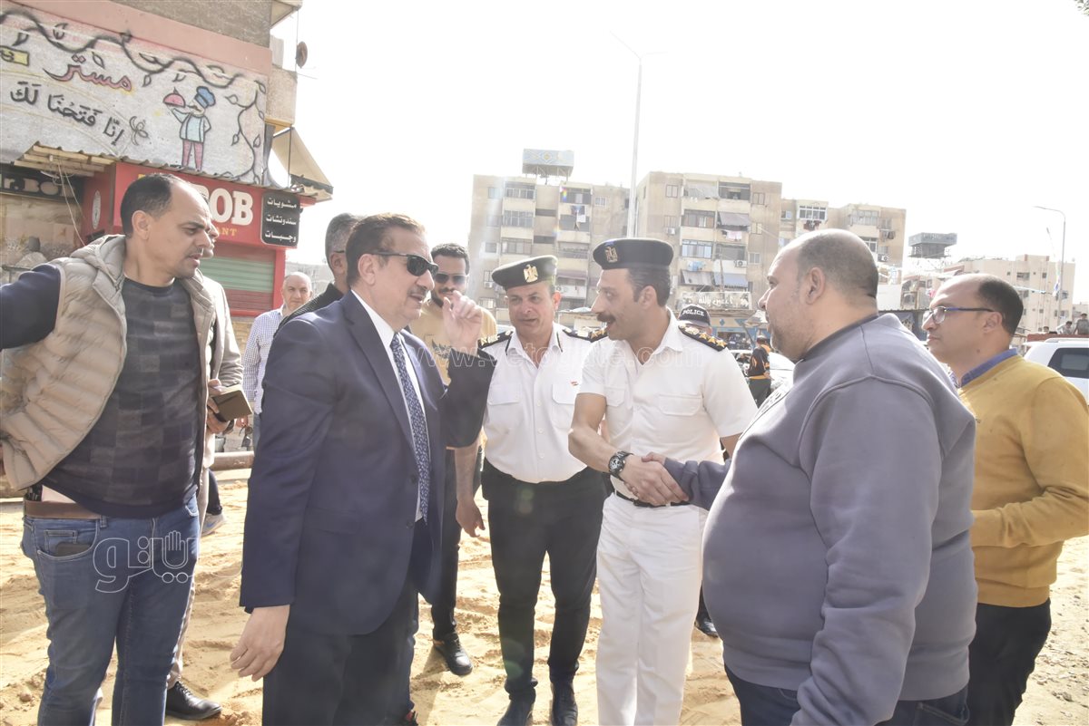 محافظ بورسعيد يتابع ازالة الاشغالات، ڤيتو