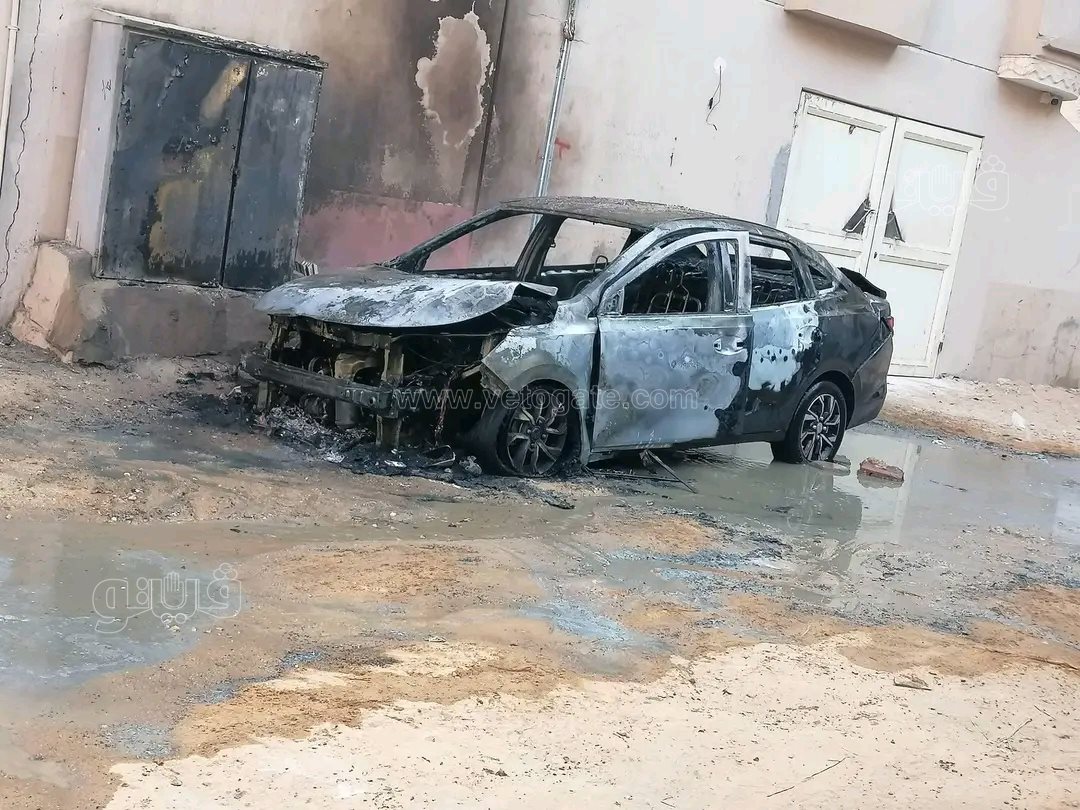 تفحم سيارة جراء حريق بالشرقية،فيتو