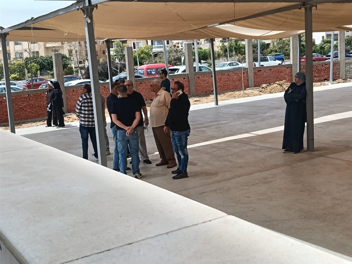 استعدادات صلاة الجنازة علي ضياء العوضي بالعبور، فيتو&nbsp;