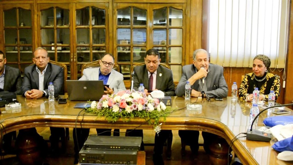 بيطري القاهرة تختتم تدريبًا مكثفًا حول التثبيط المناعي وطرق الوقاية في الدواجن