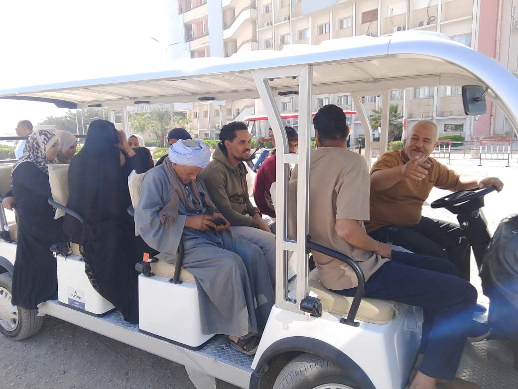 تشغيل الحافلات الكهربائية بمستشفيات قنا الجامعية