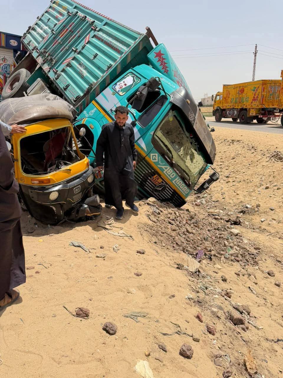 حادث تصادم نقل وتوك توك شمال المنيا
