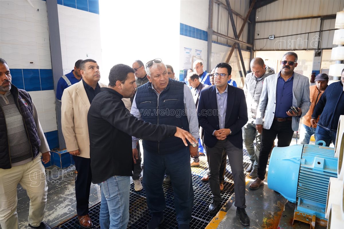 الزملوط يتفقد محطة تحلية مياه كليوباترا بمطروح