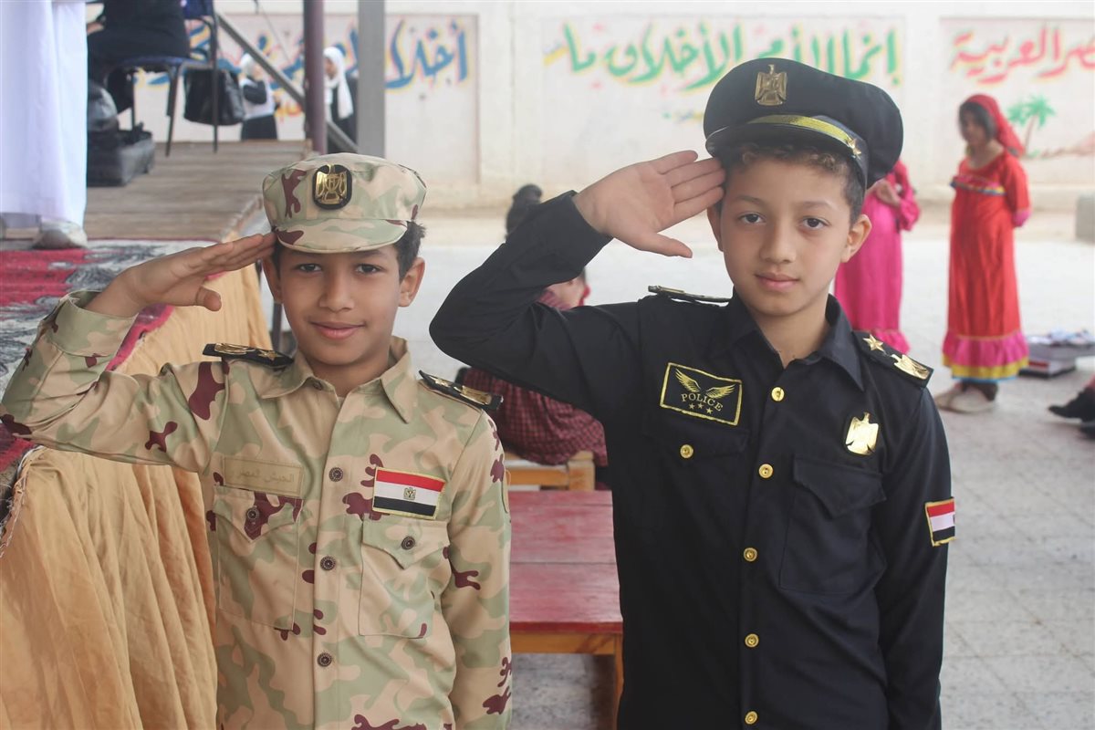 مدير تعليم الجيزة يتفقد انتظام الدراسة بمدارس الهرم