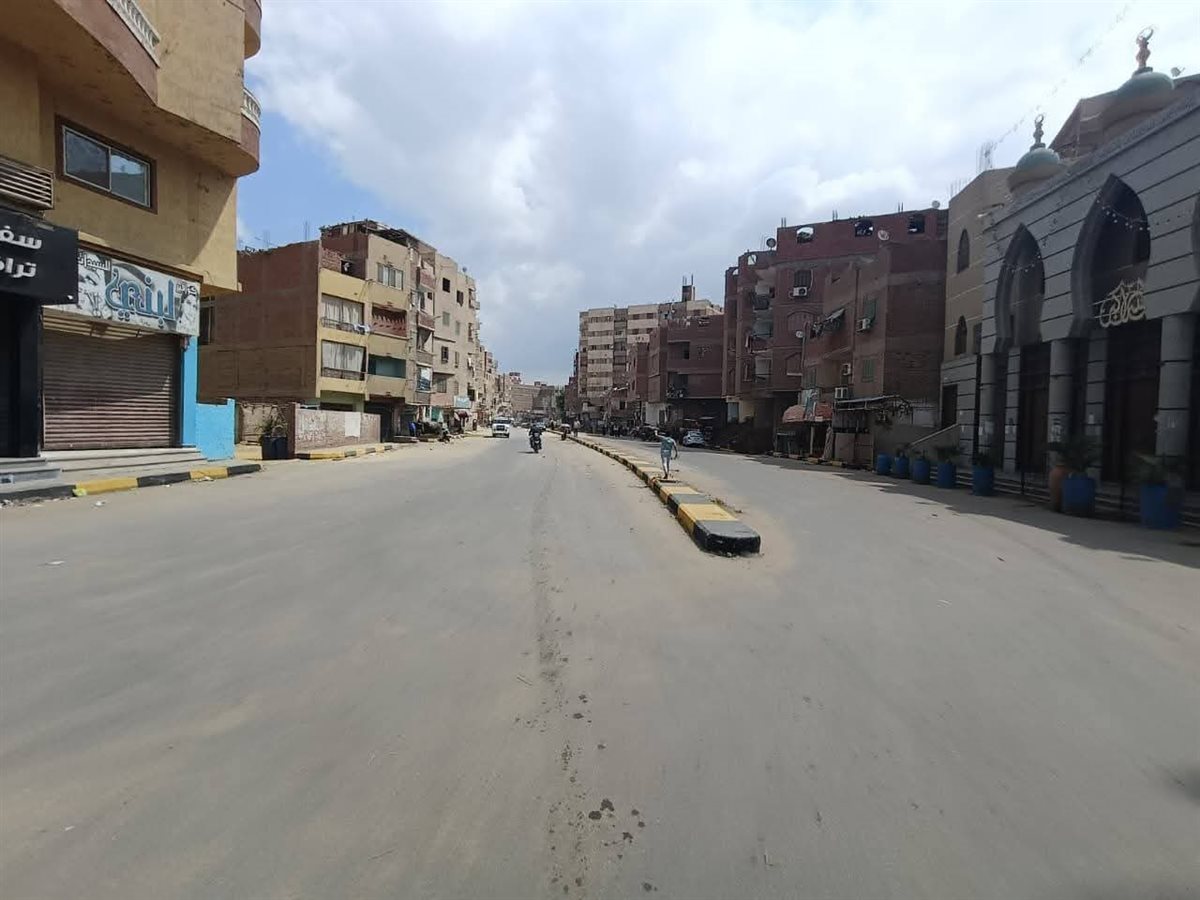 نائب محافظ الجيزة يتفقد أعمال تطوير طرق كرداسة وأوسيم