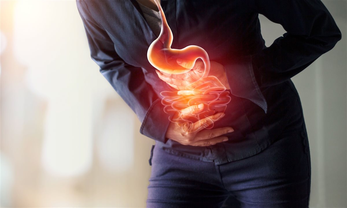 أعراض ارتجاع المريء والمعدة صس