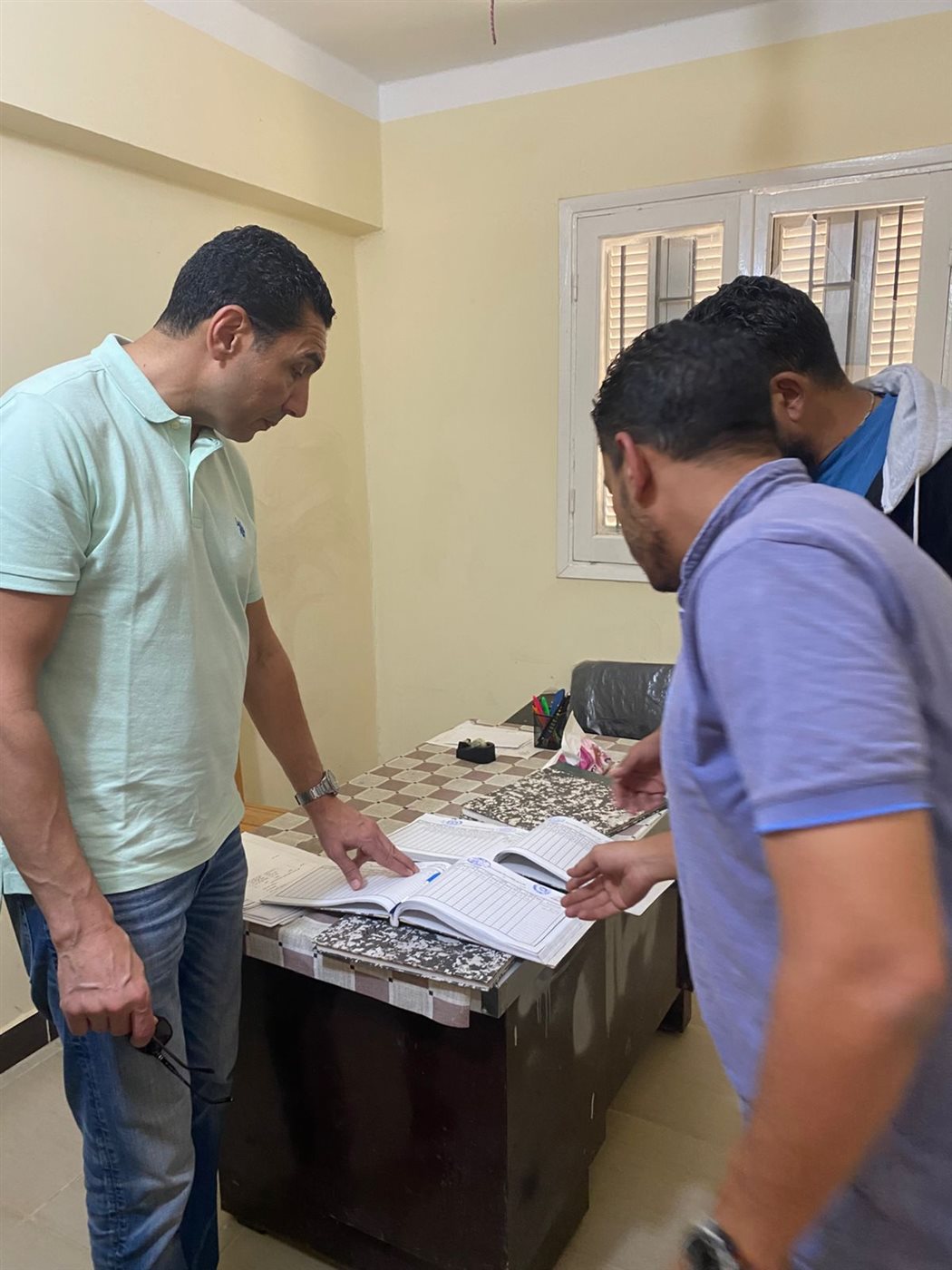 جوهر نبيل يفاجئ مراكز شباب السويس بجولة ميدانية لمتابعة سير العمل