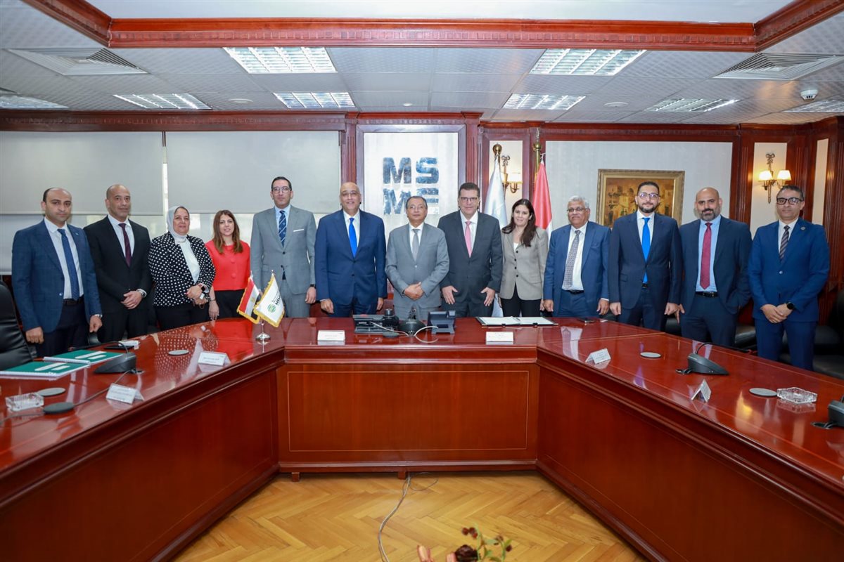 توقيع عقد تمويل بـ300 مليون جنيه بين