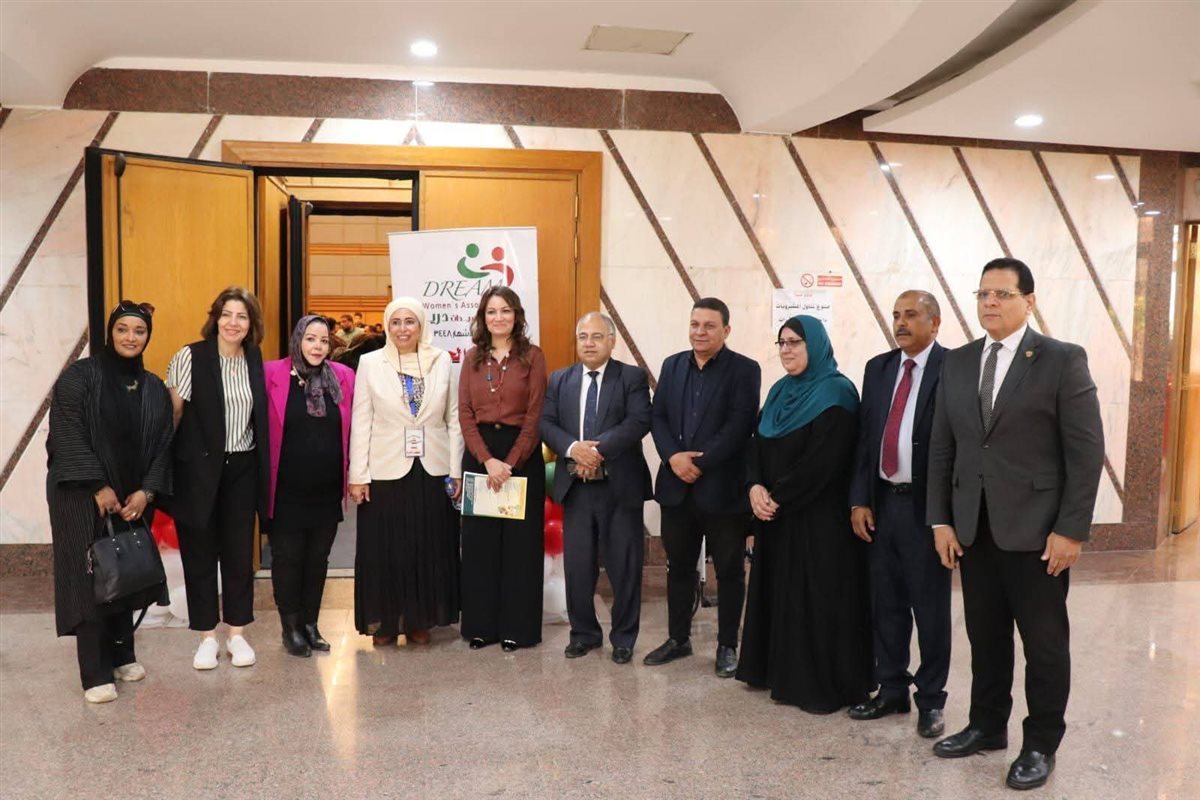 احتفالية توزيع 32 كرسيًا كهربائيًا متحركًا لذوي الهمم بالجيزة، فيتو