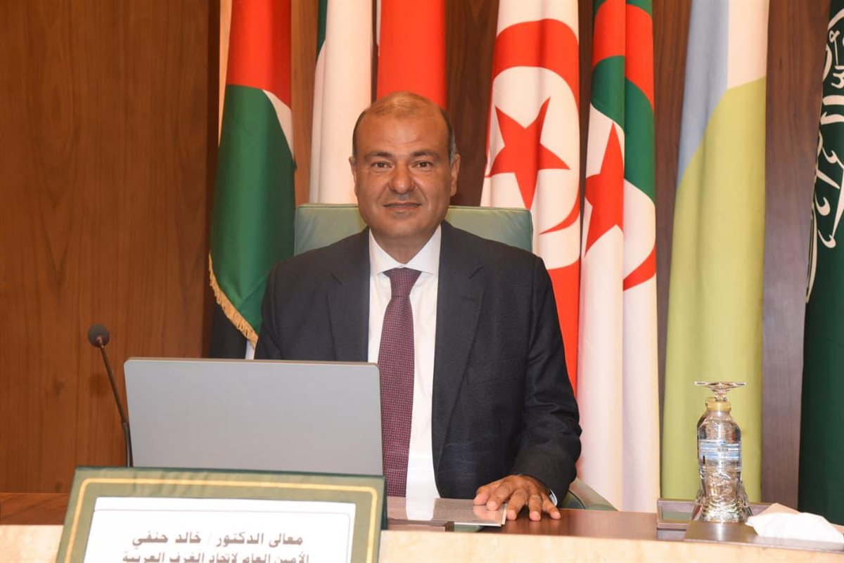 د. خالد حنفي خلال فعاليات المؤتمر، فيتو