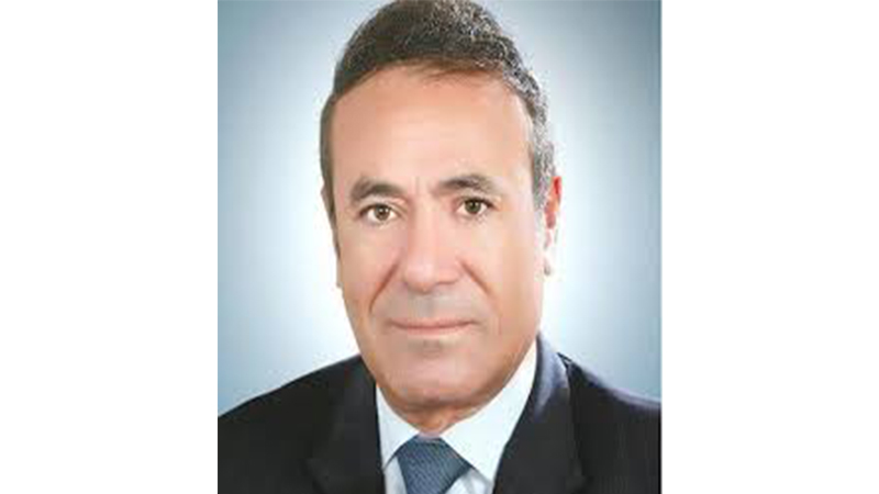 الدكتور محمد شتا