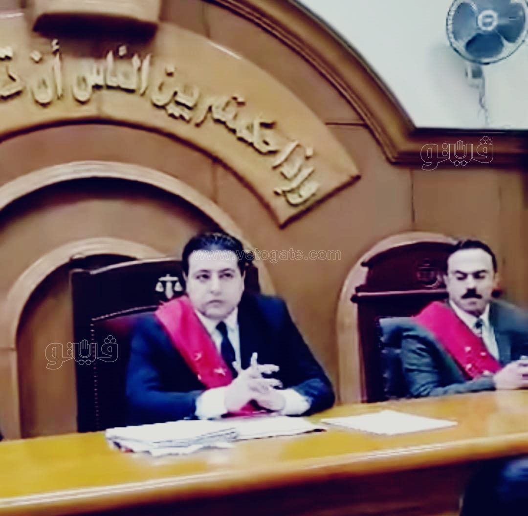 أولى جلسات محاكمة طالبة وشقيقها المتهمين بقتل الطفلة “مريم صابر” بدائرة مركز الزقازيق،فيتو
