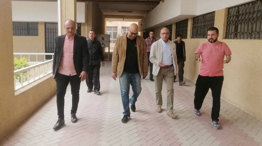 مجمع 15 مايو للفنون، فيتو