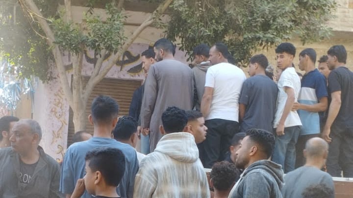 جنازة والد لاعب الزمالك محمد شحاتة بالمنيا، فيتو&nbsp;