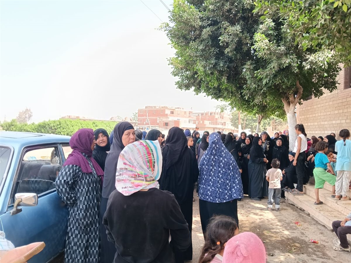 تشييع جثمان الطفلة مكه بسنديون، فيتو