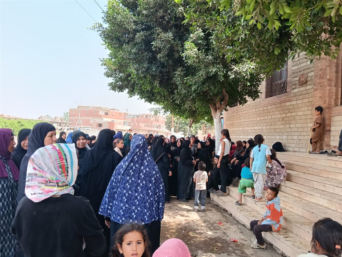 تشييع جثمان الطفلة مكه بسنديون، فيتو