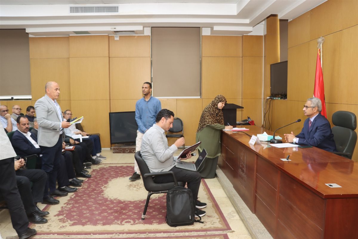 لقاء محافظ بني سويف بالمواطنين