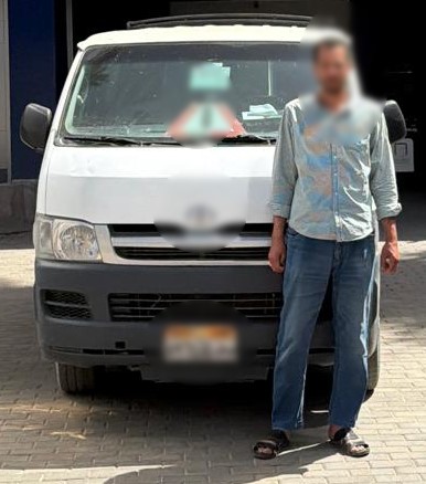 ضبط سائق ميكروباص بالبحيرة لتقاضيه أجرة زائدة بعد تداول فيديو