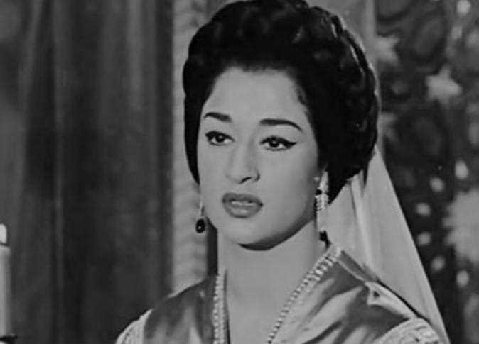 وردة فى فيلم ألمظ وعبده الحامولى
