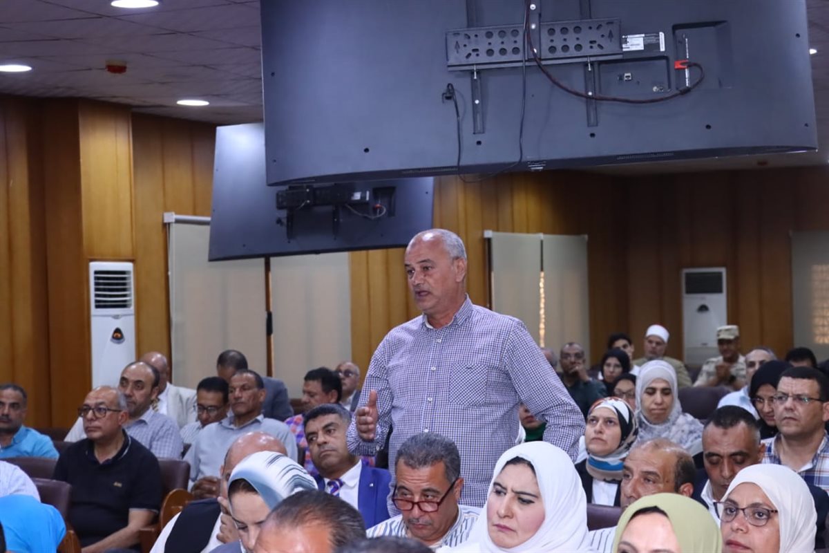 اجتماع المجلس التنفيذي لمحافظة دمياط