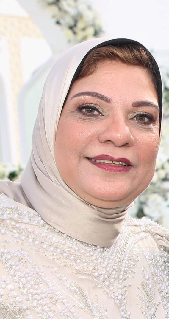 الكاتبة ڤينوس فؤاد