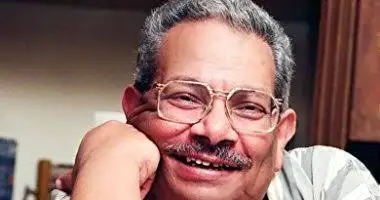 اسامة انور عكاشة&nbsp;
