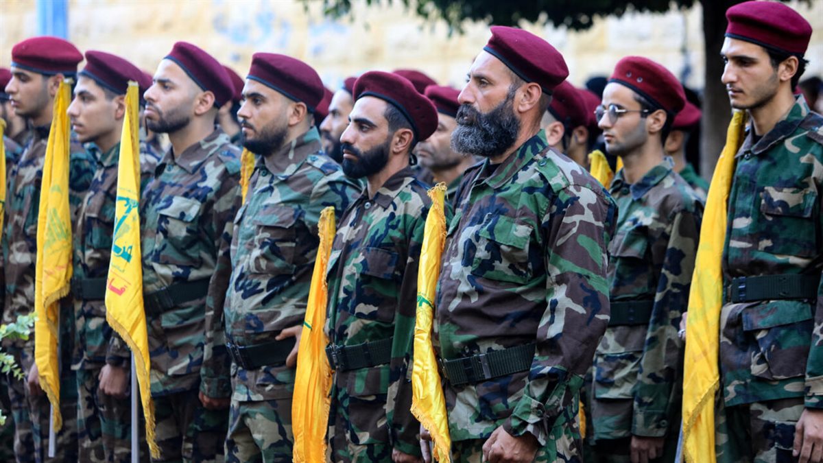 تحتل الضاحية الجنوبية لبيروت مكانة بارزة باعتبارها المعقل الرئيسي والرمز السياسي والإداري لـ
