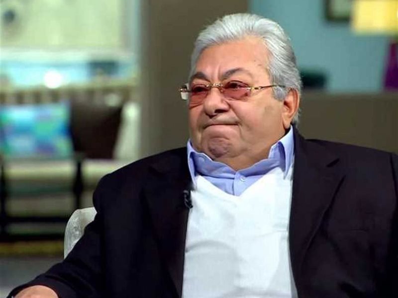 فاروق فلوكس، فيتو
