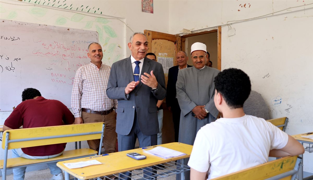 جانب من جولة محافظ الإسماعيلية باللجان، فيتو