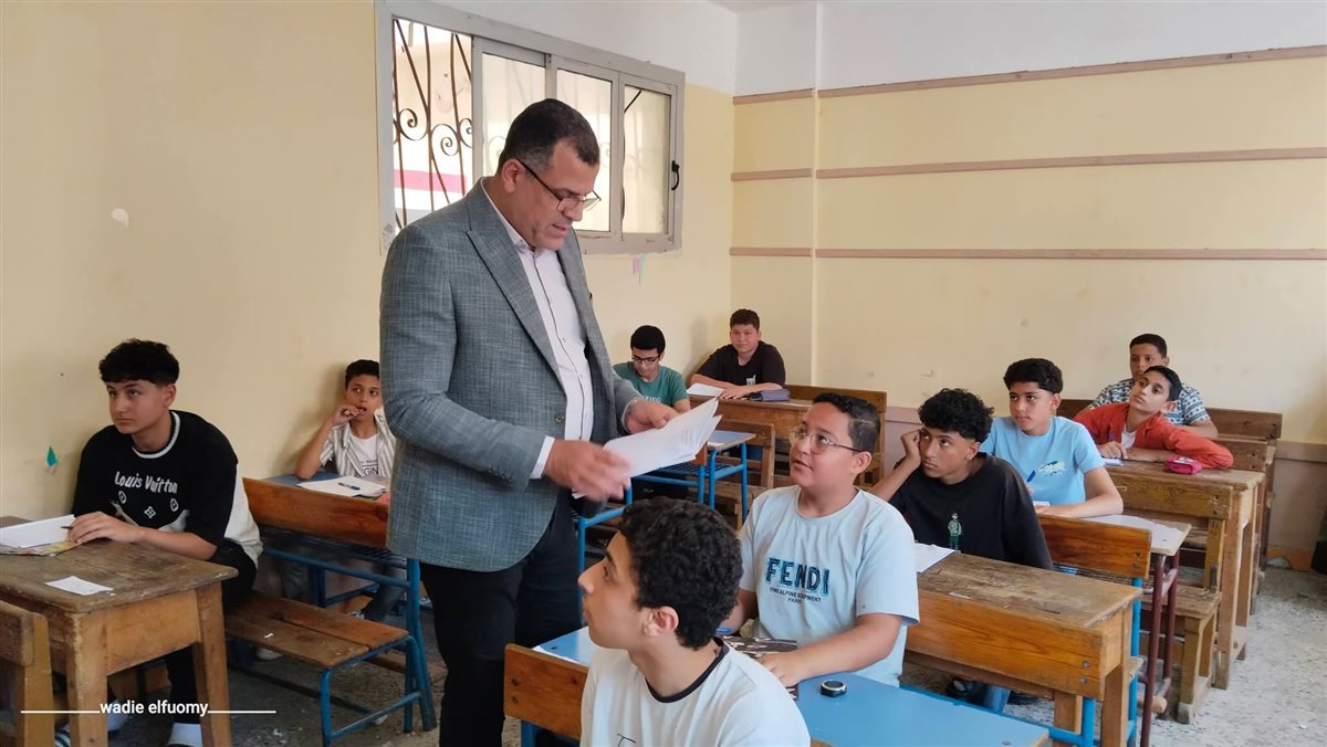 انتظام امتحانات الإعدادية في دمياط