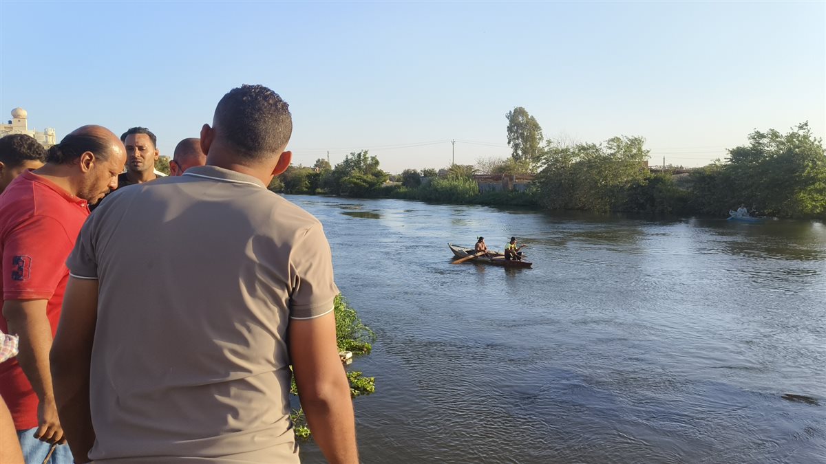 البحث عن جثمان طالب غرق بترعة نبروه بالدقهلية