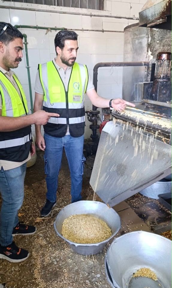 ضبط 26 ألف عبوة حلويات و600 كيلو جلوكوز غير صالحين داخل مصنع غير مرخص بالغربية