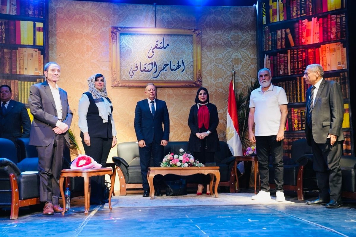 ملتقى الهناجر يناقش «الذكاء الاصطناعي وتأثيرة في مستقبل الإنسانية»