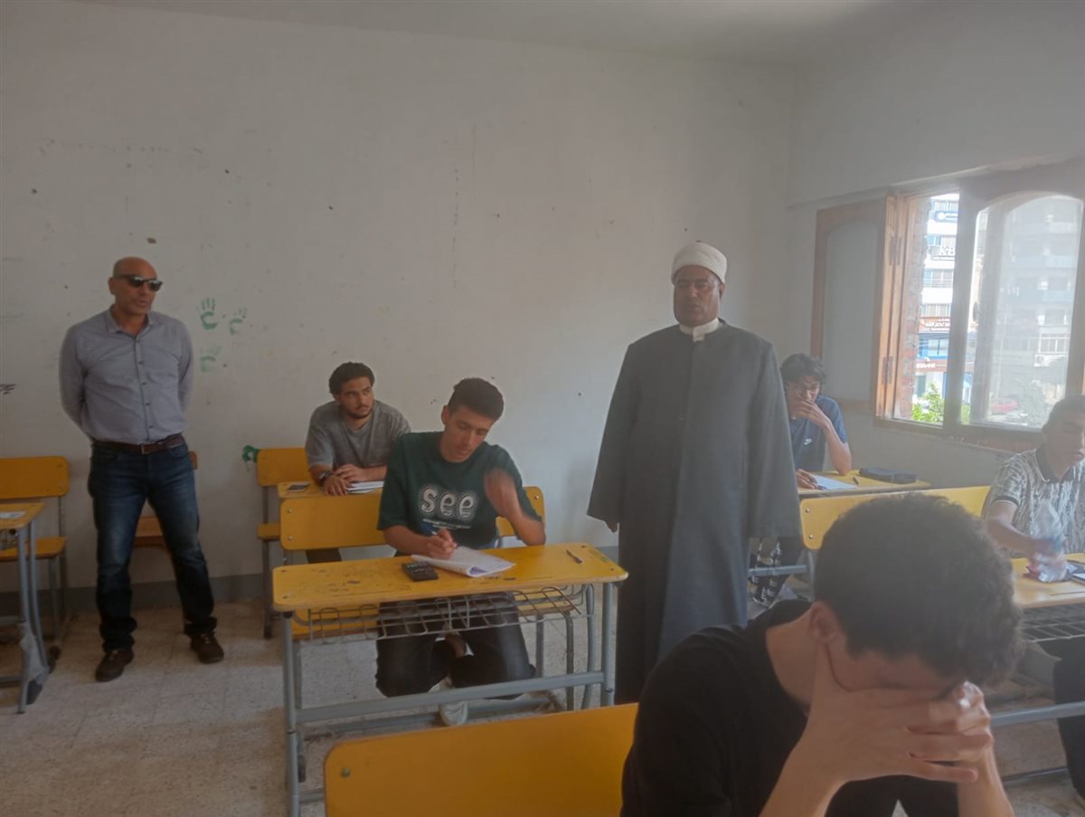 جانب من أعمال الامتحانات، فيتو