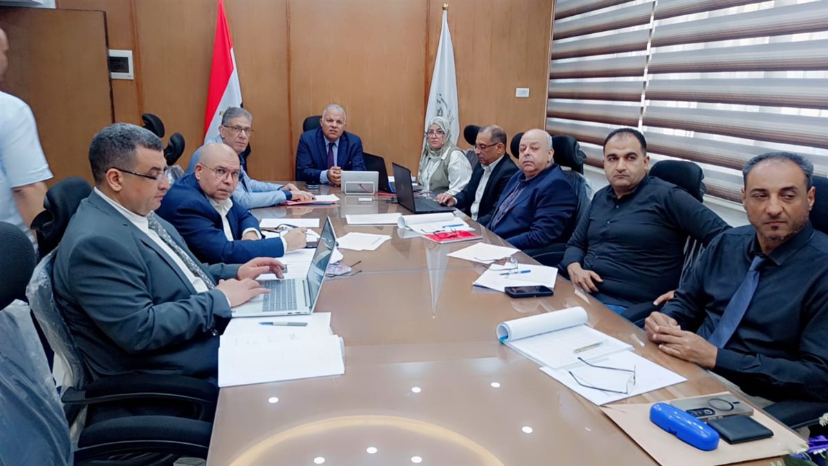 وكيل التعليم بالفيوم يتابع امتحانات الثانوية العامة من غرفة العمليات