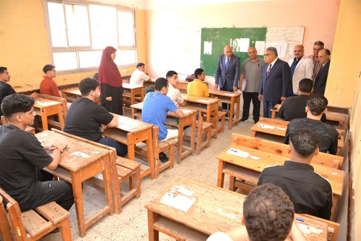 محافظ الدقهلية يتفقد لجان الثانوية العامة ببلقاس، فيتو