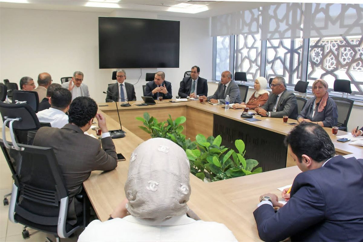 اجتماع وحدة دعم المصدرين والمستثمرين بمصلحة الجمارك المصرية