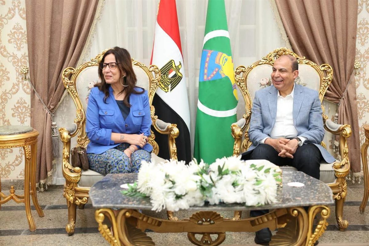 محافظ المنيا يستقبل وزيرة الثقافة لتطوير المواقع الإبداعية وافتتاح ملتقى أدباء وسط الصعيد