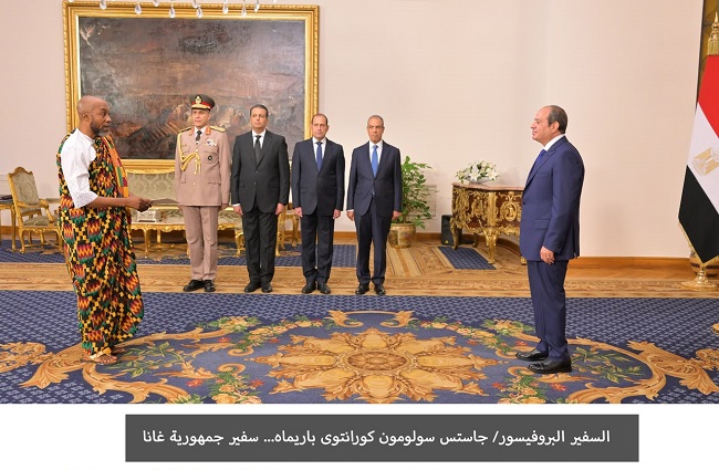 17 سفيرًا جديدًا يسلمون أوراق اعتمادهم للرئيس السيسي