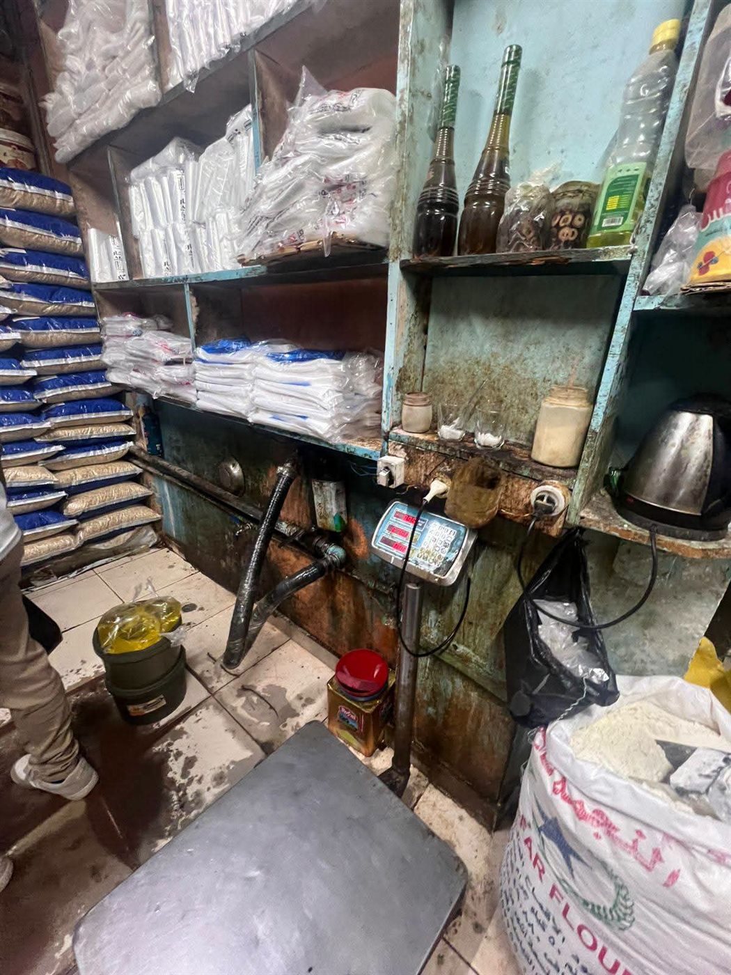 ضبط زيت طعام مجهول المصدر بالقليوبية، فيتو 