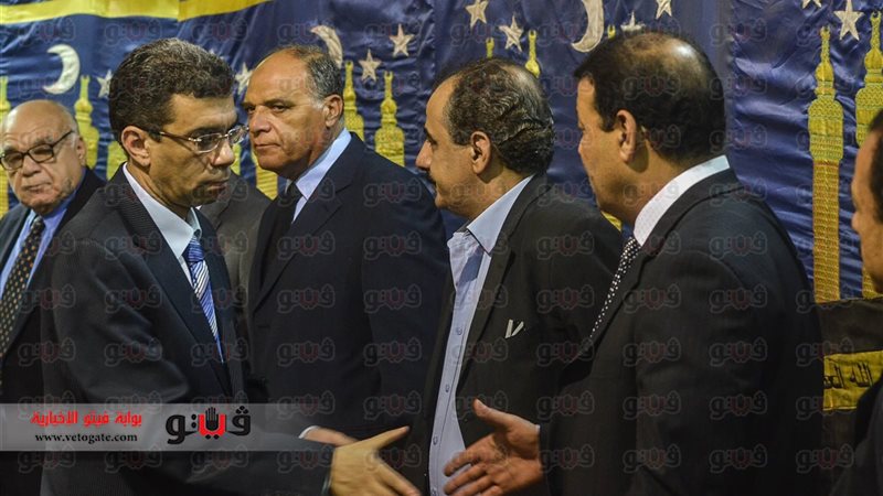 عصام كامل يتلقى العزاء فى صلاح قبضايا